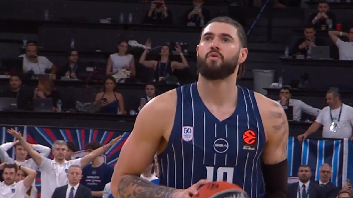 Isaia Cordinier! L'Efes vince e il francese rovina l'esordio di Pascual al Barcelona