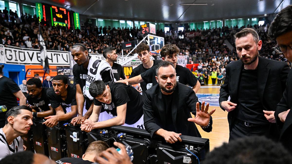 Apu Udine, Pedone riflette: fine ciclo con Vertemati e Gracis?