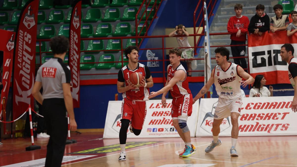 Serie B - Testa a testa per tre quarti, poi Legnano ha la meglio su Bakery Piacenza