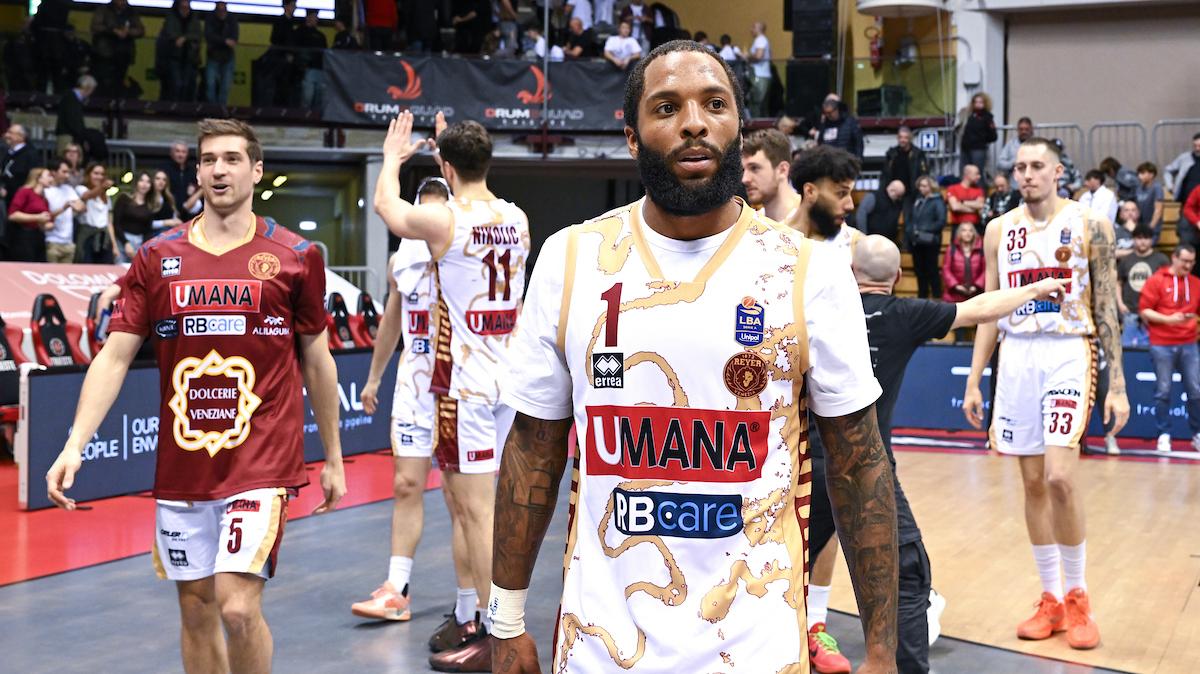 Olimpia Milano, nel mirino c'è anche RJ Cole?
