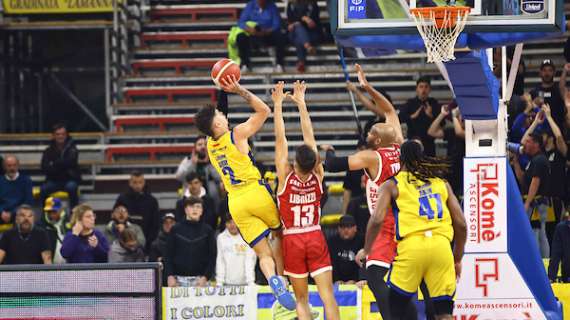 LBA highlights: Scafati vola nell'ultimo quarto e Varese molla la presa