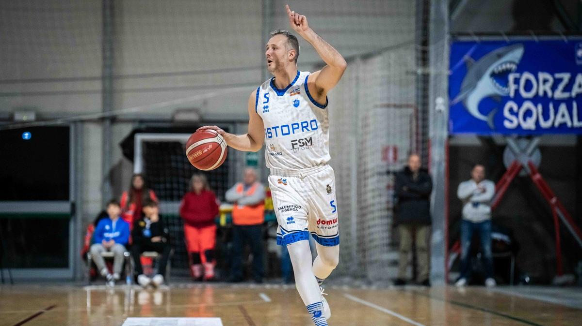 Serie B - Janus Fabriano ad un canestro dal battere la capolista Virtus Roma