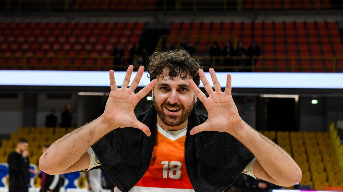 Serie B - Contro Castellaneta la decima vittoria consecutiva per la Redel Viola