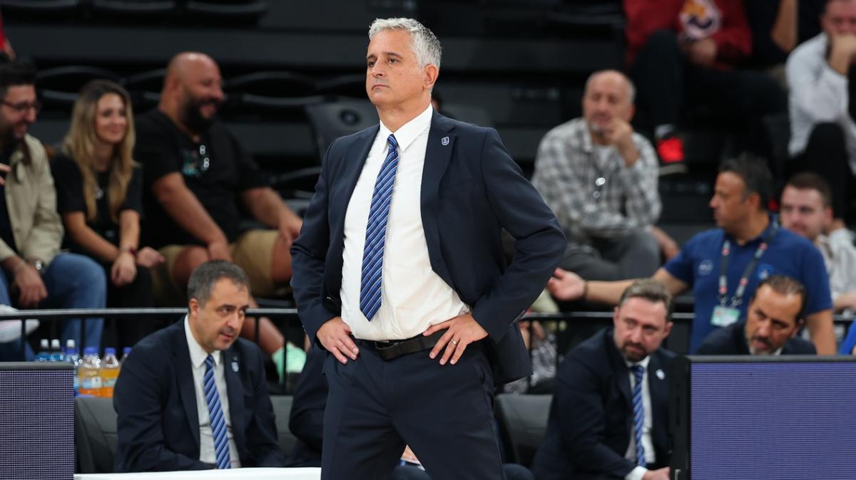 Efes, le ultime prima di Milano: tre recuperi importanti per Kokoskov