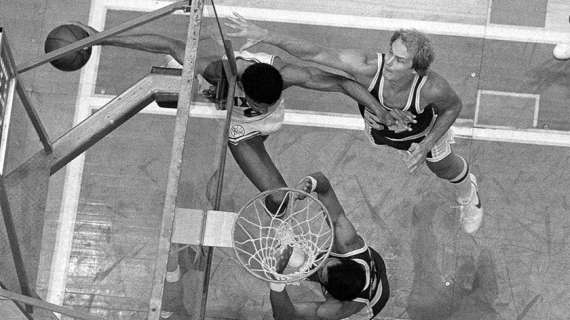 11 maggio 1980, Julius Erving realizzò il lay-up più pazzo della storia