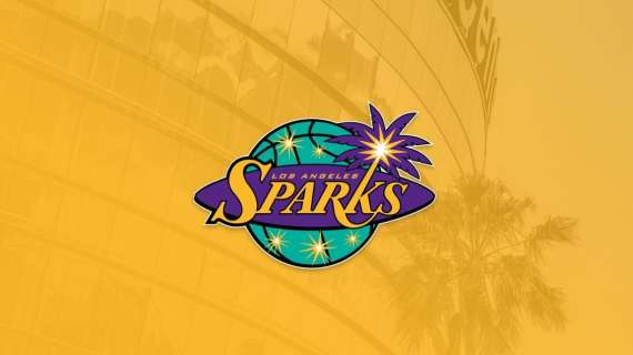 WNBA - Le Los Angeles Sparks si separano da Liz Cambage