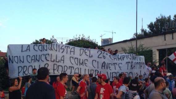 Ultras Milano: «Parleremo solo con il Gm Simone Casali»