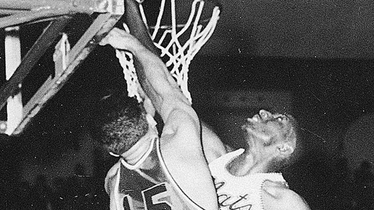 Barriere - Nat, Chuck, Earl: cambiare la storia della pallacanestro si può