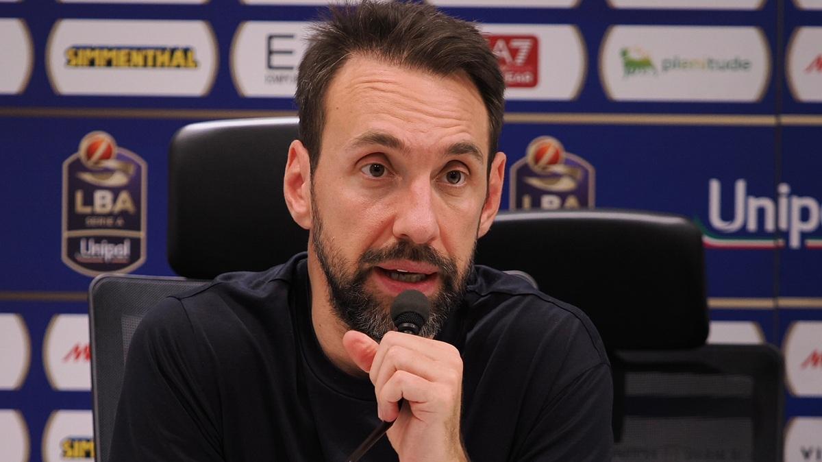 Olimpia Milano, Poeta: «Giocata una gara serie come avevo chiesto»