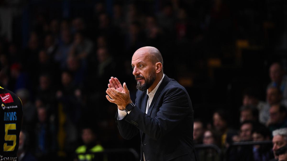 Fortitudo Bologna, fumata bianca per Demis Cavina: pronto il biennale