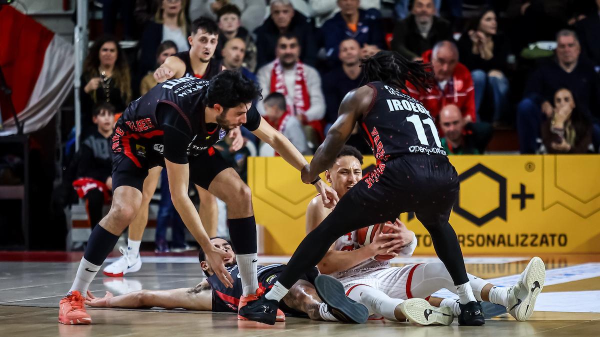 Trieste vs Varese, limitazione sulla vendita dei biglietti 