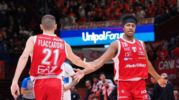 LBA - L'Olimpia Milano fa 100 doma la Dinamo Sassari 