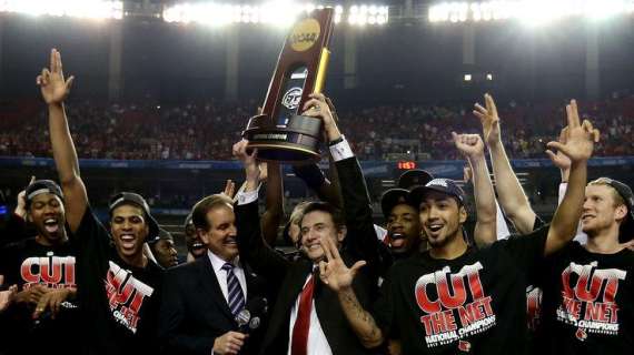 La NCAA toglie il titolo universitario 2013 a Louisville e Rick Pitino