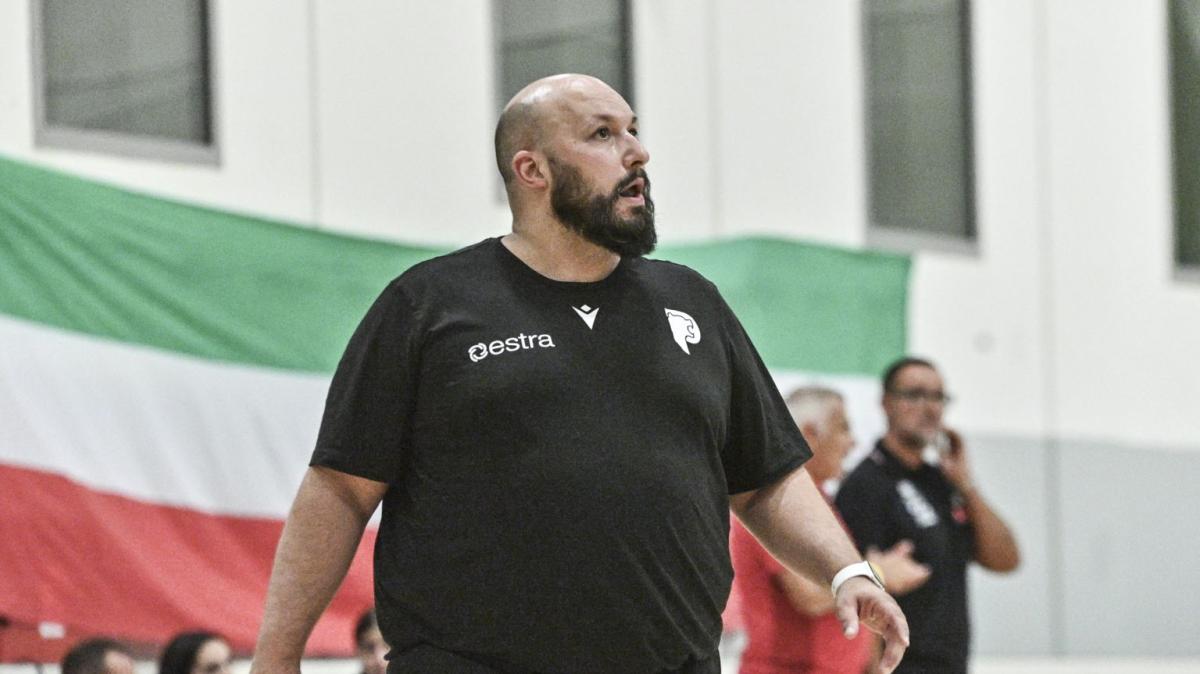 UFFICIALE A2 - Pistoia, l’assistant coach Luca Civinini ha rassegnato le proprie dimissioni