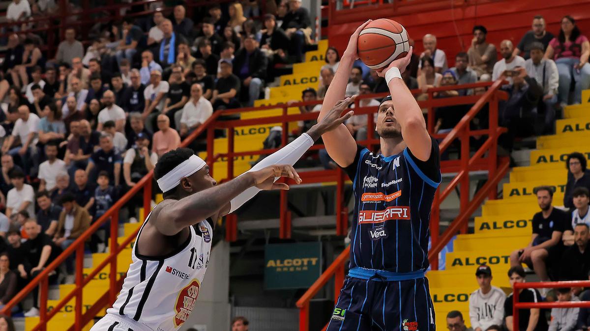 Napoli si regala una larga vittoria su Udine nell'ultima: gli highlights