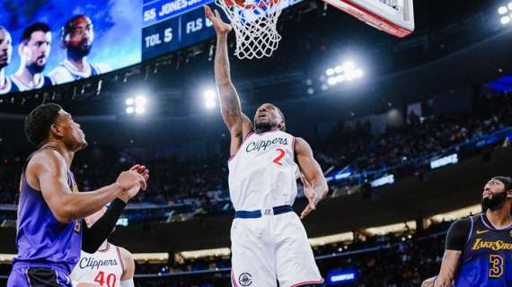 NBA - I Clippers vincono sui Lakers il primo derby di Los Angeles all'Intuit Dome