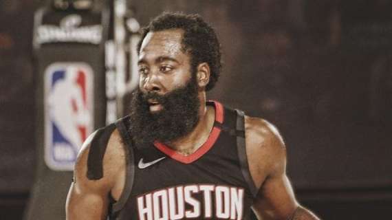NBA - James Harden scala la classifica all-time per triple segnate nei playoff