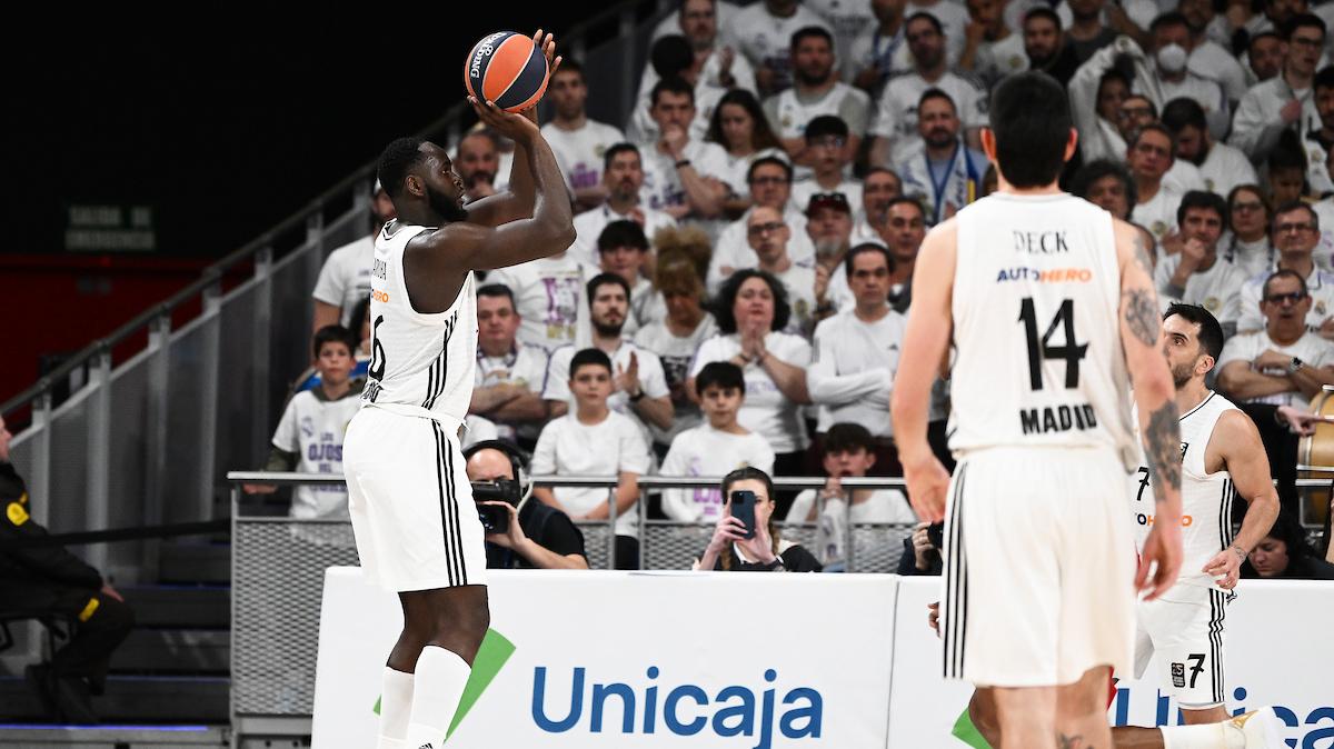 Scariolo vola in finale ma perde Garuba: “È 100% fuori dal match con l’Olympiacos”