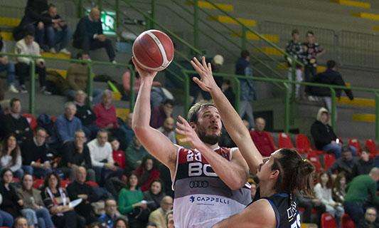 Serie B - Basketball Club Lucca conferma Jacopo Pierini