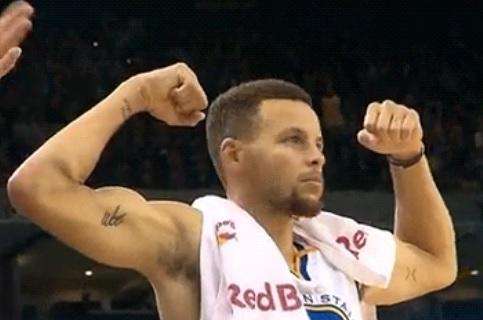NBA - Steph Curry si è divertito ieri sera con i Kings