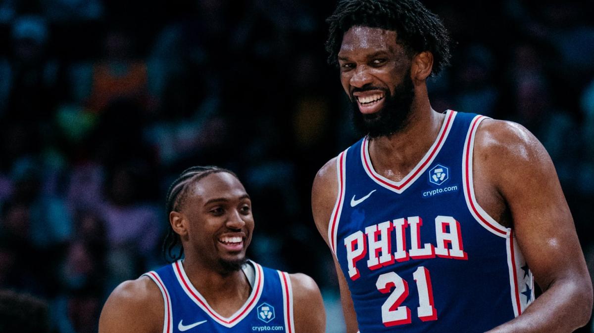 Sixers, il trio Maxey-George-Embiid piega gli Hornets in una sfida da playoff