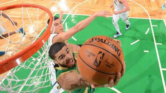 NBA - Imbattuti a casa, i Celtics danno spettacolo contro i Nuggets