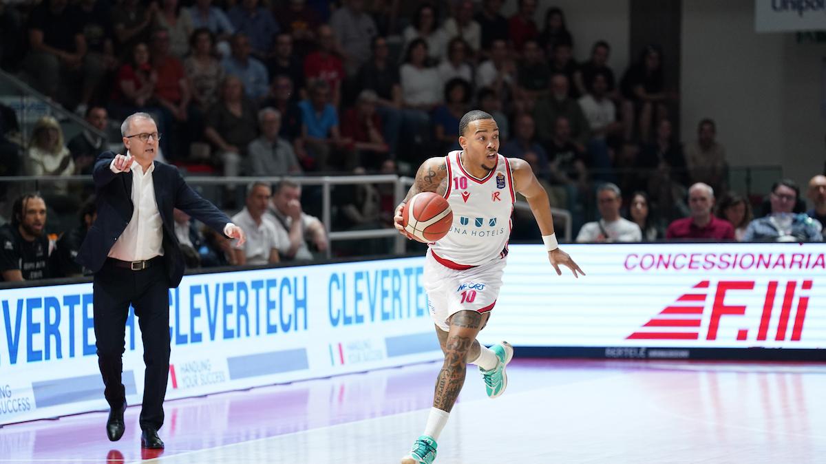 Reggio Emilia vs Bertram Derthona: diretta 4Q 75-60 37'