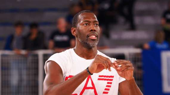 Olimpia Milano presenta Bryant Dunston: come si diventa una leggenda