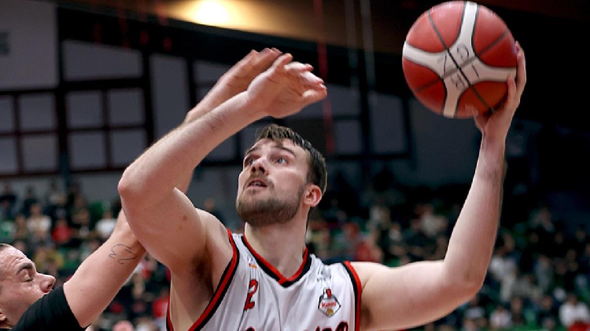 Serie B - Bella prova dei Legnano Knights contro la Fulgor Omegna