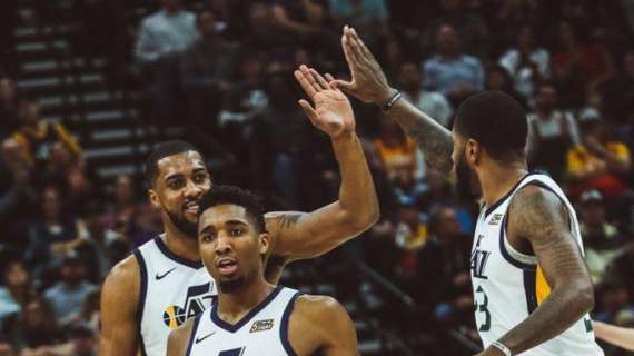 NBA - Gli Utah Jazz passeggiano con i Cavaliers