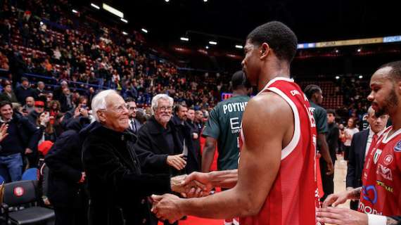 Kyle Hines ricorda Giorgio Armani: «Giocare per il suo club non significava soltanto giocare a basket»