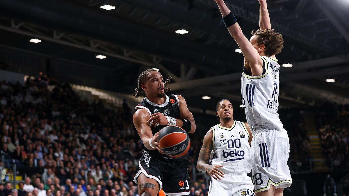 Virtus Bologna contro Fenerbahce diretta testuale (60-65 al 30)