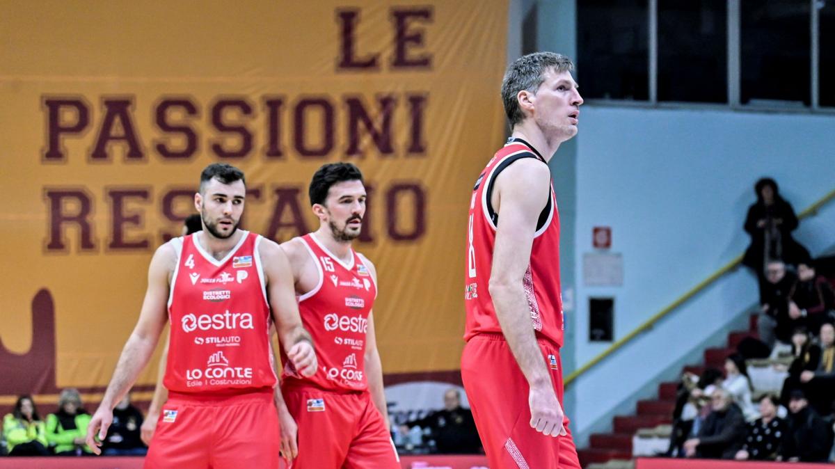 Espulso Sacripanti, la Estra Pistoia non si riprende contro la Ferraroni Cremona