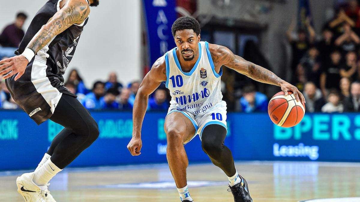Dinamo Sassari, nessuna novità su Nate Johnson