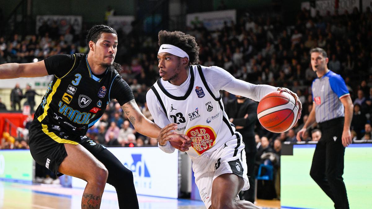 Apu Udine, DJ Brewton sul mercato: il giocatore è ai saluti 