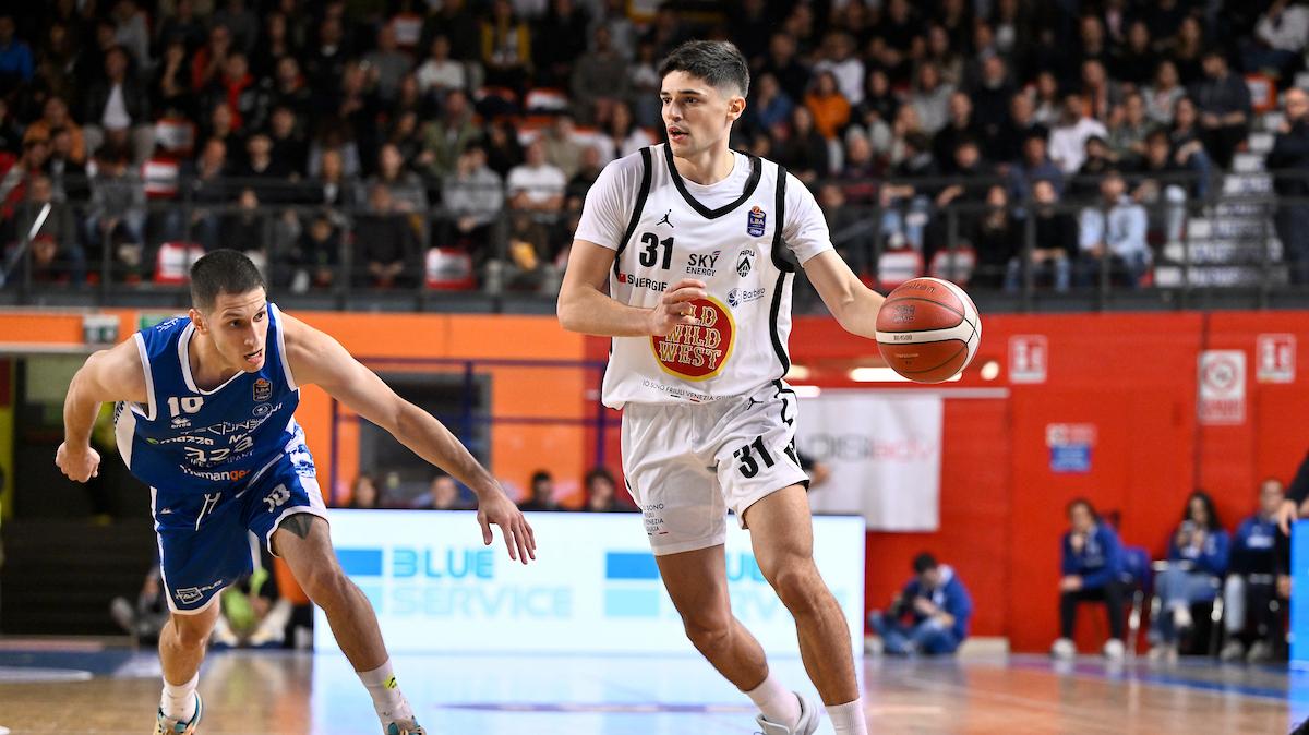 Highlights LBA - Una solida Germani Brescia fa la sua corsa al PalaCarnera di Udine