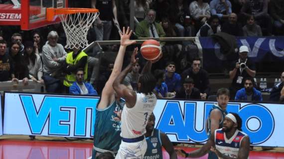 LIVE A2 - La Fortitudo Bologna non si ferma: Cantù scompare al PalaDozza nel secondo tempo