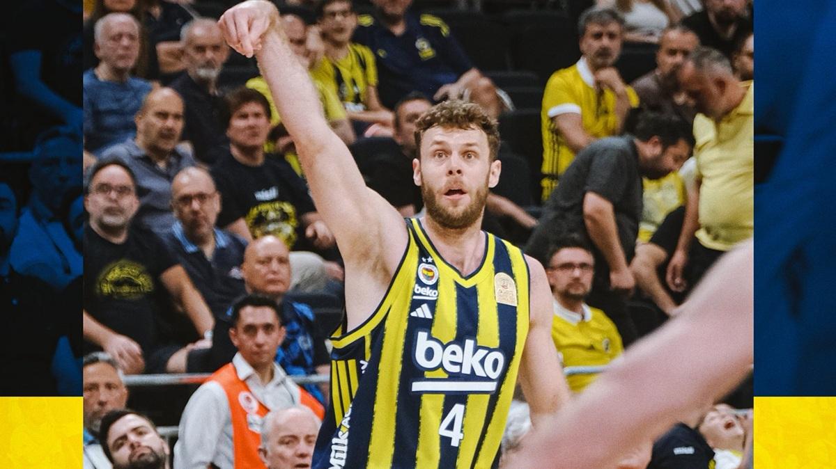 Fenerbahçe, una rimonta da romanzo: Efes crolla, Horton‑Tucker firma il capolavoro