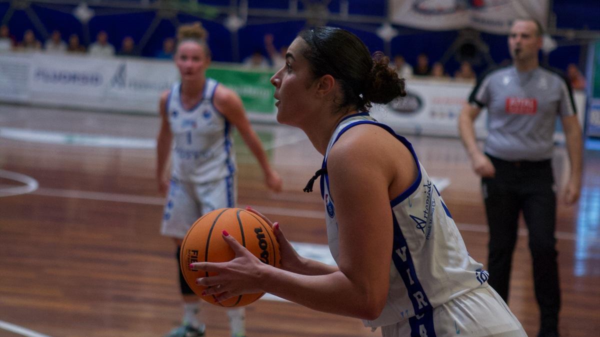 A2 F - La Sardegna Marmi Cagliari a Moncalieri per riprendere a correre