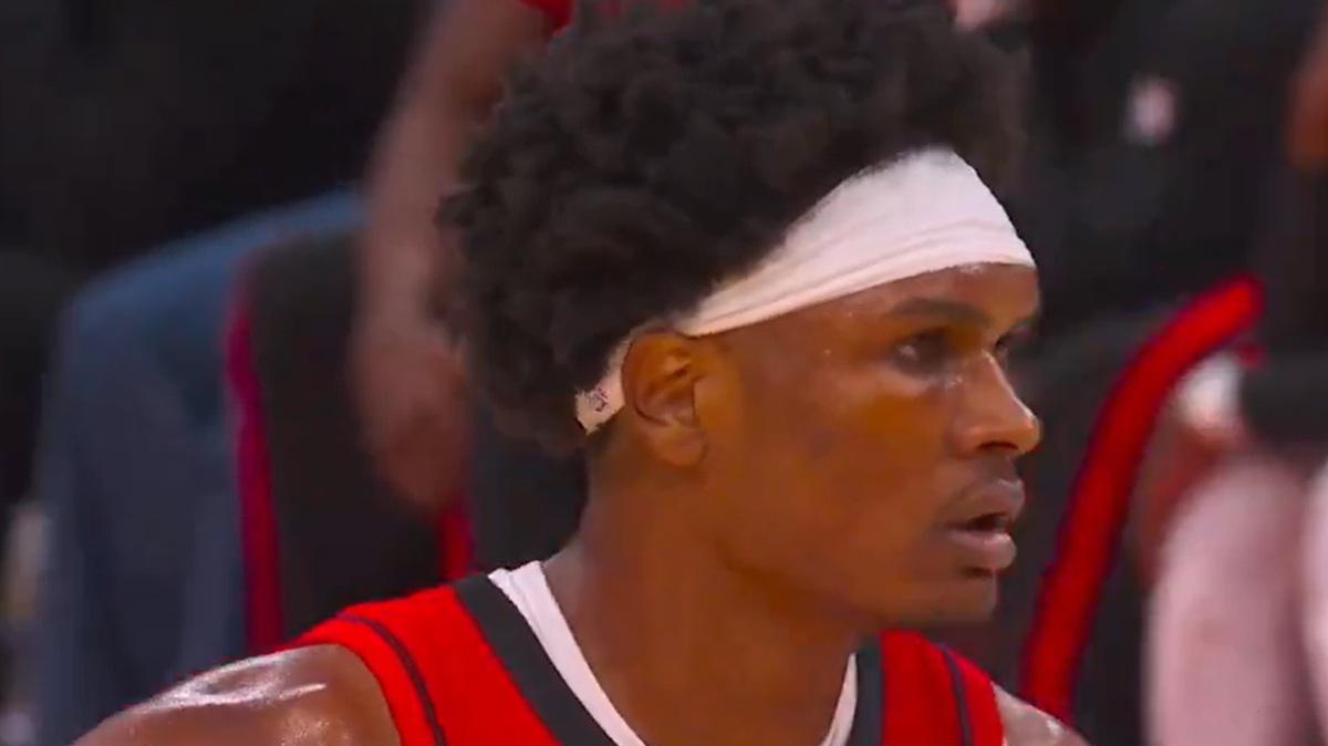 Amen Thompson, il discusso flagrant foul 1 contro i Lakers