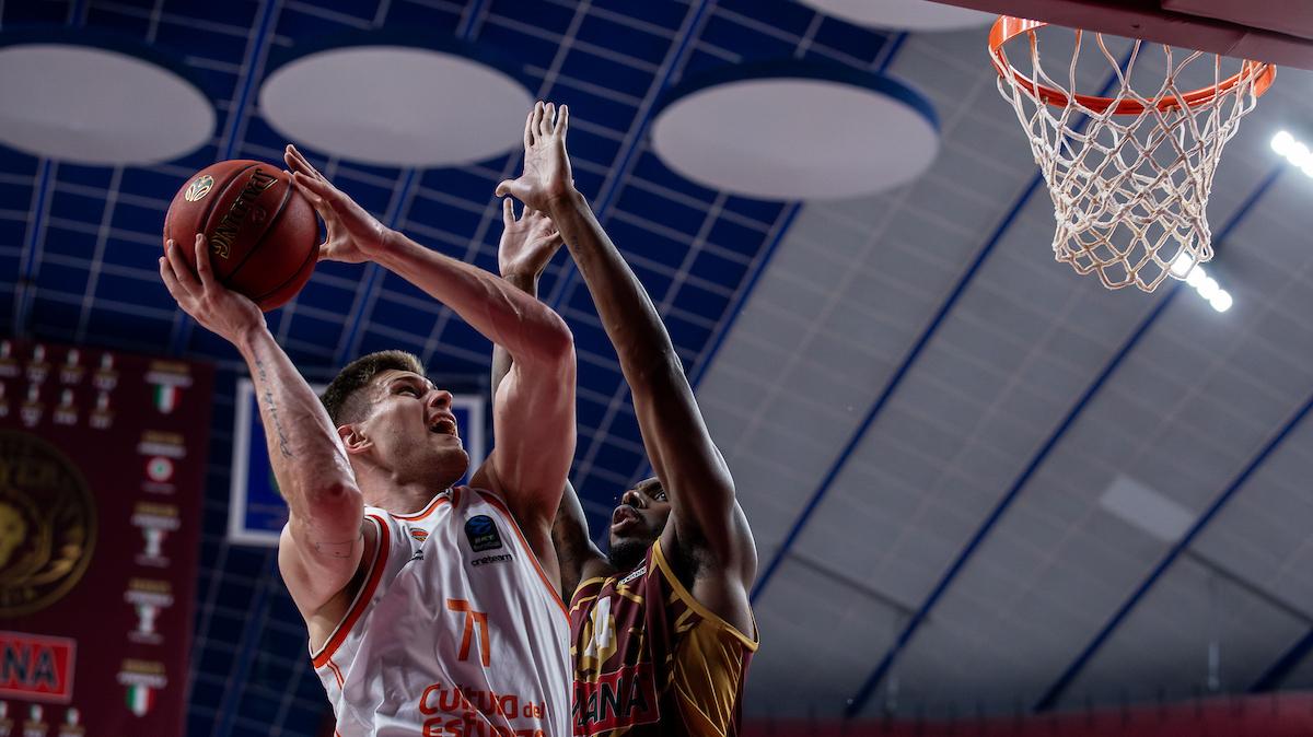 MERCATO LBA - Olimpia, arriva Sestina. Martinez: «A Milano giocherà meglio perché avrà un ruolo diverso»