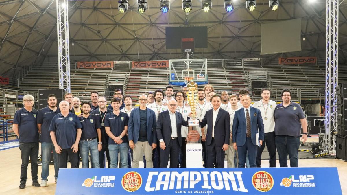 Festa Givova Scafati, ma il nodo è l'arena. Longobardi: "Rammaricato per la foga, ora lavoriamo insieme"