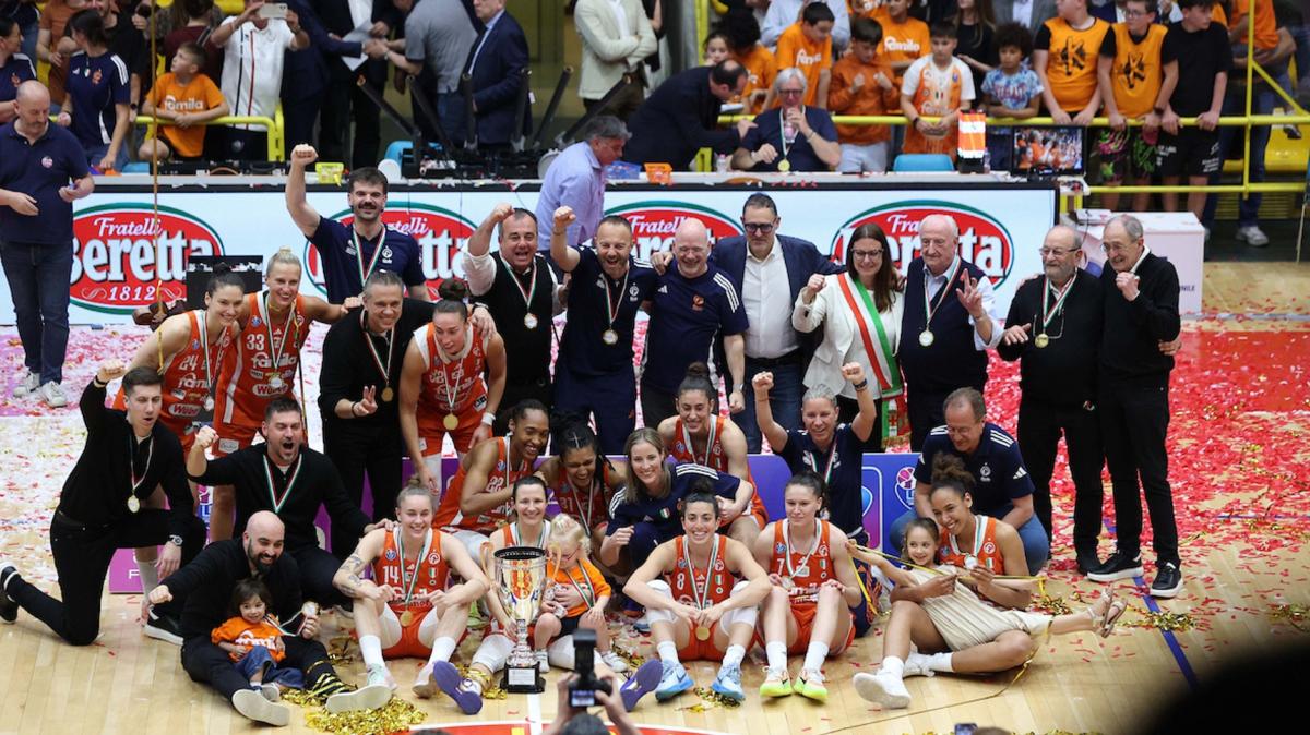 Scudetto a Schio, le reazioni. Zandalsini: «Ha un valore speciale». L'MVP Laksa: «L'atmosfera è unica»