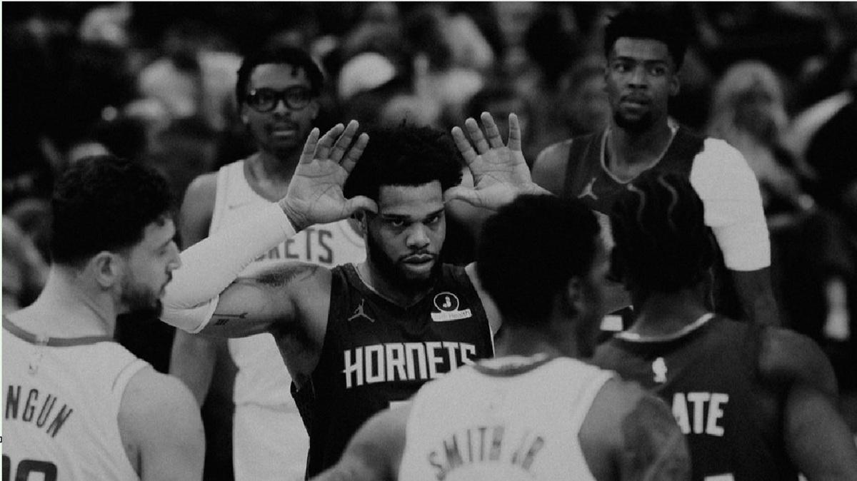 Gli Hornets non smettono di volare, a Houston arriva l'ottava vittoria di fila