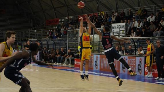 Scafati, coach Alessandro Crotti: "Giocatori super, squadra solida e fisica"