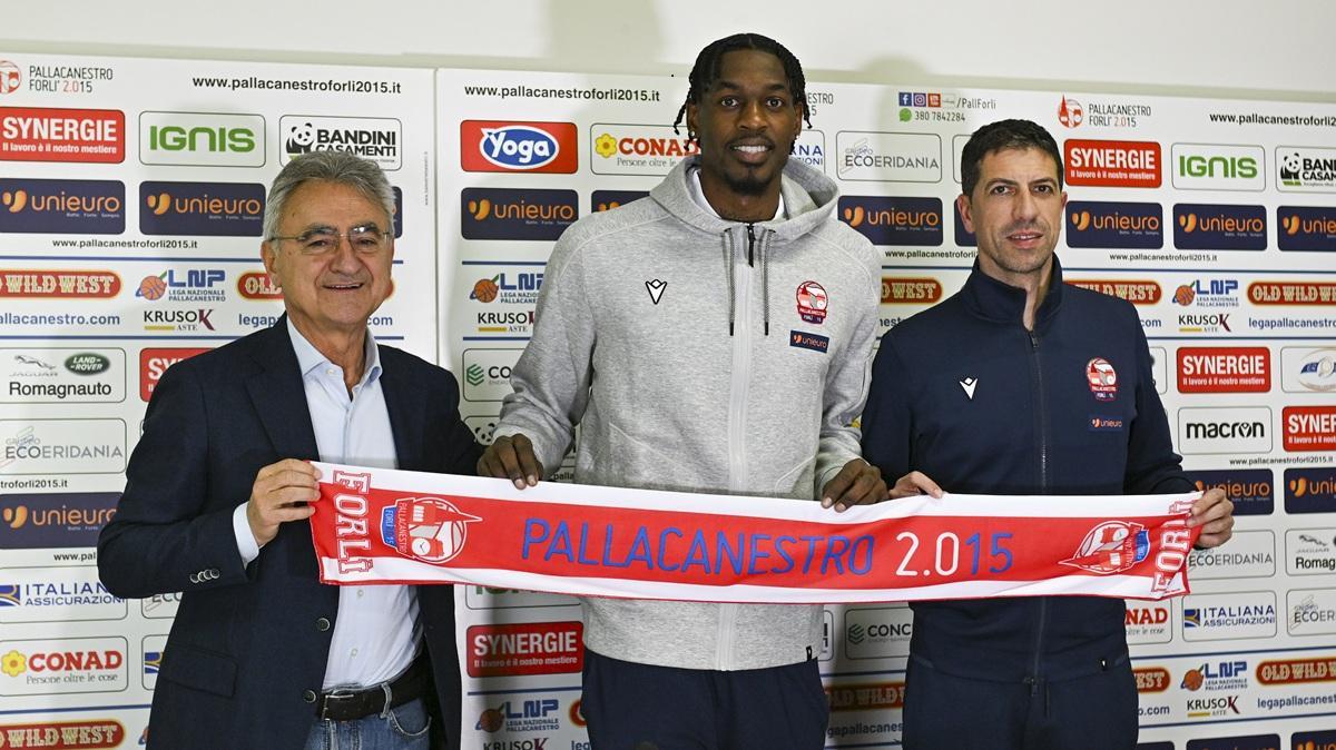 A2 - Forlì, Martino: «Avellino è in buon momento. Cerchiamo nuovi equilibri»