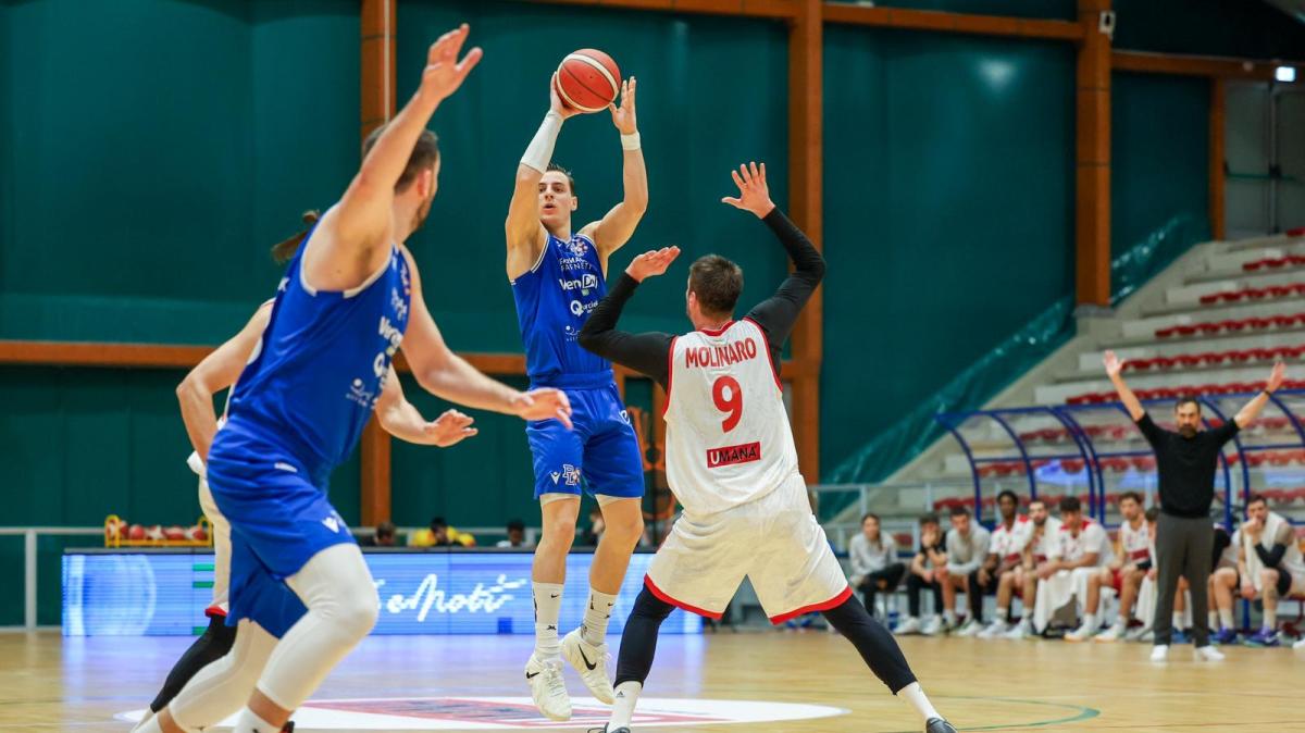 Serie B Nazionale: la VeroDol CBD PL scivola sul parquet di Chiusi