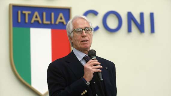 Il presidente del CONI Giovanni Malagò in visita alla Cantù Arena