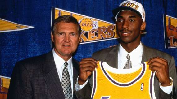 NBA - Il 12 luglio 1996, Kobe Bryant fu presentato dai Lakers