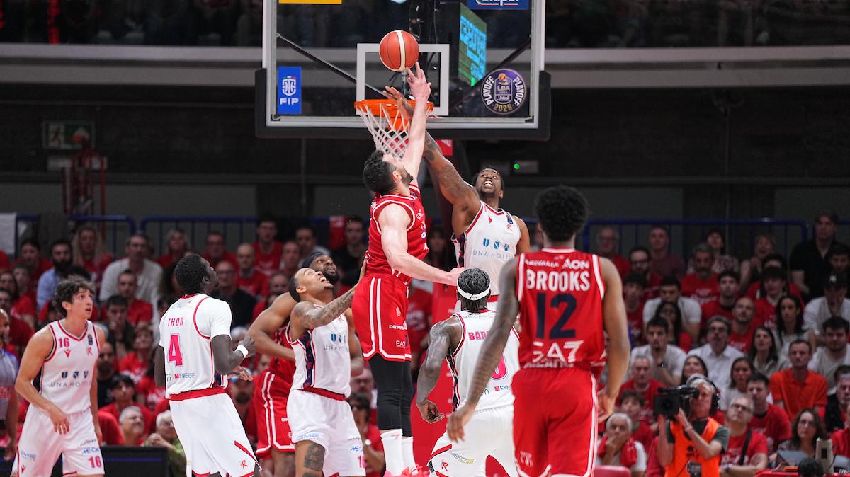 L'Olimpia Milano non lascia una chance a Reggio Emilia: gli highlights